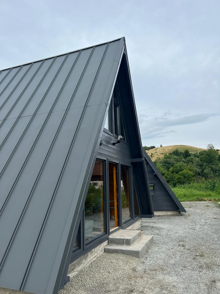 Detalii locație Little House Bologa